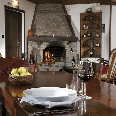 Family Arkan Hotel *