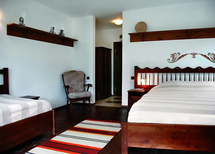 Отель Family Arkan *